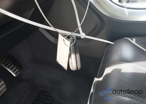 2017 Land Rover Range Rover Sport 5.0L V8 Supercharged Svr z USA, uszkodzony, nr VIN SALWZ2FE6HA137361